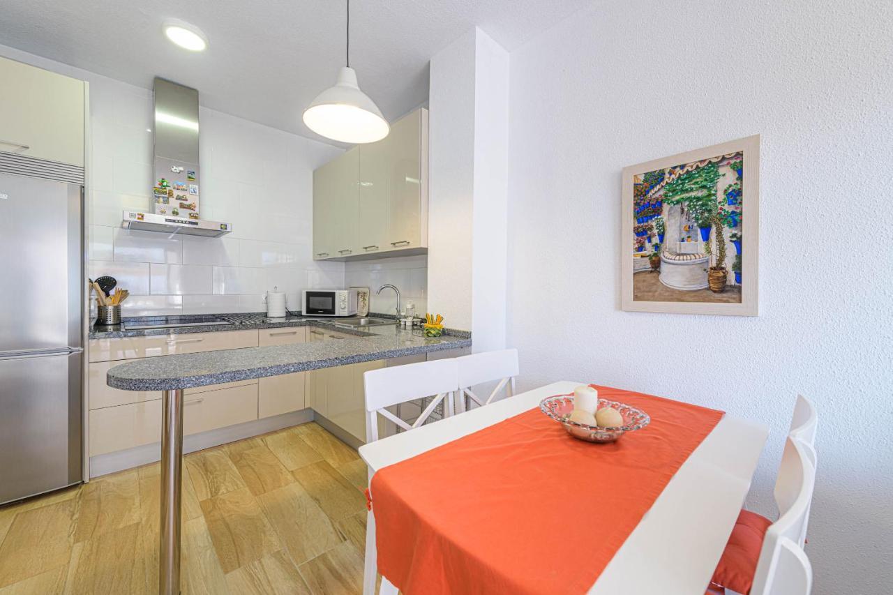 Wintowinrentals Excelente Ubicacion Y Vista Al Mar ฟูเอนฮิโรลา ภายนอก รูปภาพ